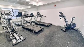 Romantic Lakeside Studio Suite