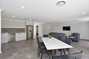 CH Boutique Apartments The Ringers Road