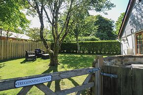 Tregonning Lodge