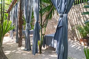 Japoneza Retreat Merida Centro