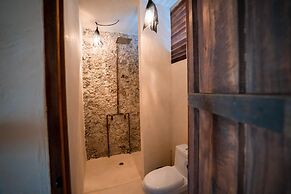 Japoneza Retreat Merida Centro