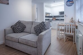 Castle Cove - 1 Bedroom Apartment - Tenby