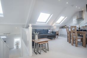 Skylark - 2 Bedroom Apartment - Tenby