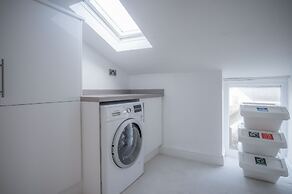 Skylark - 2 Bedroom Apartment - Tenby