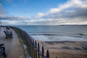 Skylark - 2 Bedroom Apartment - Tenby