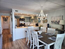 Thunder Island 114c 2 Bedroom Condo by RedAwning