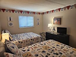 Thunder Island 114c 2 Bedroom Condo by RedAwning