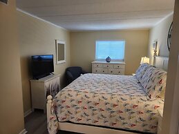 Thunder Island 114c 2 Bedroom Condo by RedAwning