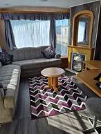 Cosey 3 Bedroom Mobile Home Golden Palms Resort