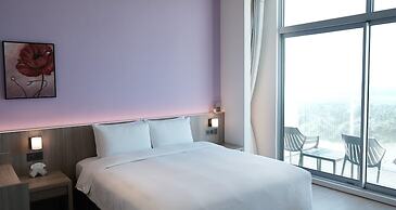 Sunlight on the peninsula