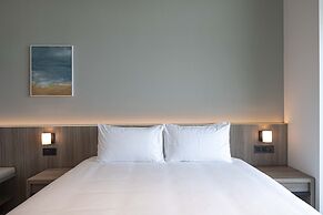 Sunlight on the peninsula