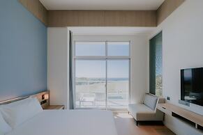 Sunlight on the peninsula