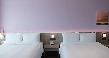 Sunlight on the peninsula