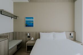 Sunlight on the peninsula