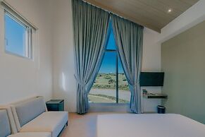 Sunlight on the peninsula