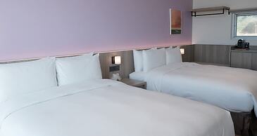 Sunlight on the peninsula