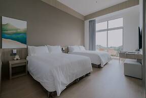 Sunlight on the peninsula