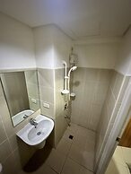 EMBASSYPOD 28