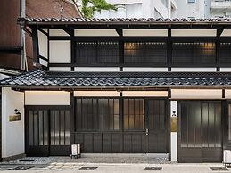 Kanata Machiya House