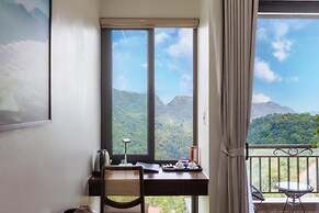 Central Hills Pù Luông Resort