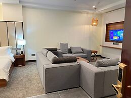 Legend Hotel and Resort