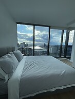 Luxury 2B2B Marvelous View Central Location