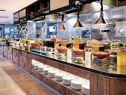 Grand Mercure Bali Seminyak