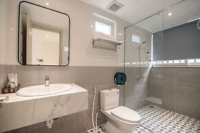 Bin Bin Hotel 8 - Near Sunrise City