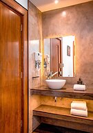 Madero Hotel & Suites