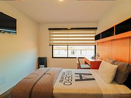 Madero Hotel & Suites