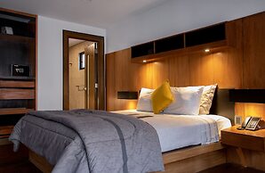 Madero Hotel & Suites