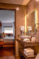 Madero Hotel & Suites
