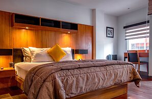 Madero Hotel & Suites