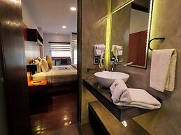 Madero Hotel & Suites