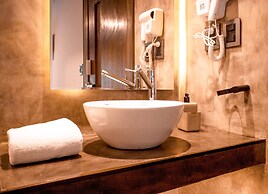 Madero Hotel & Suites