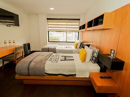 Madero Hotel & Suites