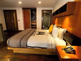 Madero Hotel & Suites