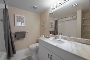 Amazing 2Br Condo in Brickell W Pool