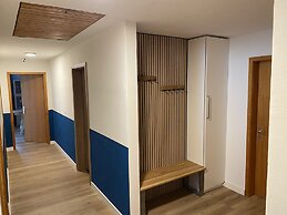 Spring Inn Apartments