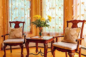 Cherry Valley Manor Luxury Bed and Breakfast