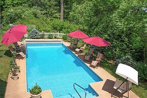 Cherry Valley Manor Luxury Bed and Breakfast