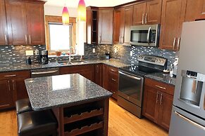 Kiowa Home - Gorgeous Townhome With Amazing Mountain Views 3 Bedroom T