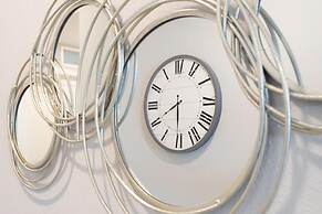 Sweet Suite Sleeps 6 @ Storey Lake By Shine Villas 2 Bedroom Apts