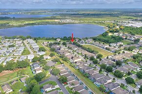 Gold Rest @ Calabay Parc Tower Lake By Shine 412 4 Bedroom Villa