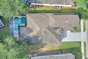 Gold Rest @ Calabay Parc Tower Lake By Shine 412 4 Bedroom Villa