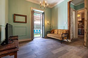 Beautiful Classic Designed 3-bed Villa in Lisboa