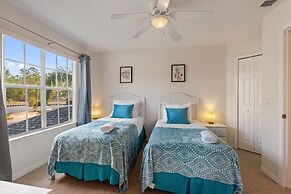 Miles Around At Highlands Reserve By Shine Villas 6 Bedroom Home