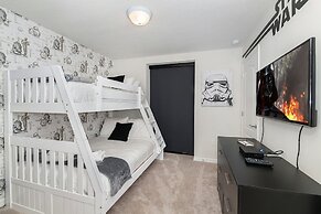 Sun Traveler @ Solterra By Shine Villas #113 5 Bedroom Townhouse