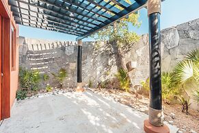 Cozy Bungallow With Pool at Green Village AA3