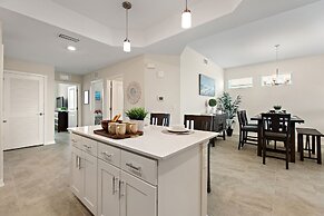 Triple Header @ Storey Lake By Shine Villas 3 Bedroom Apts